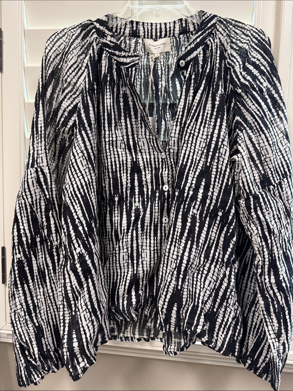 Elizabeth James the Label Black & White Tie-Dye Button Front Tunic XL
